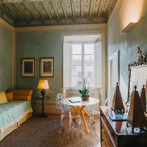Palazzo Feroci - Residenza D'epoca Piza